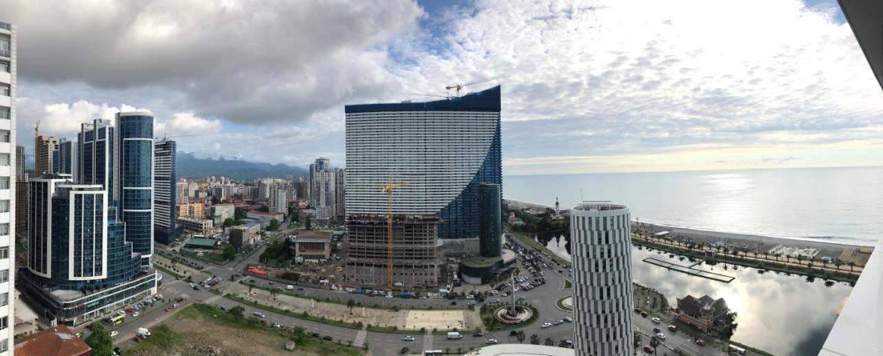 Black Sea VI Dari Apartments Батумі Екстер'єр фото