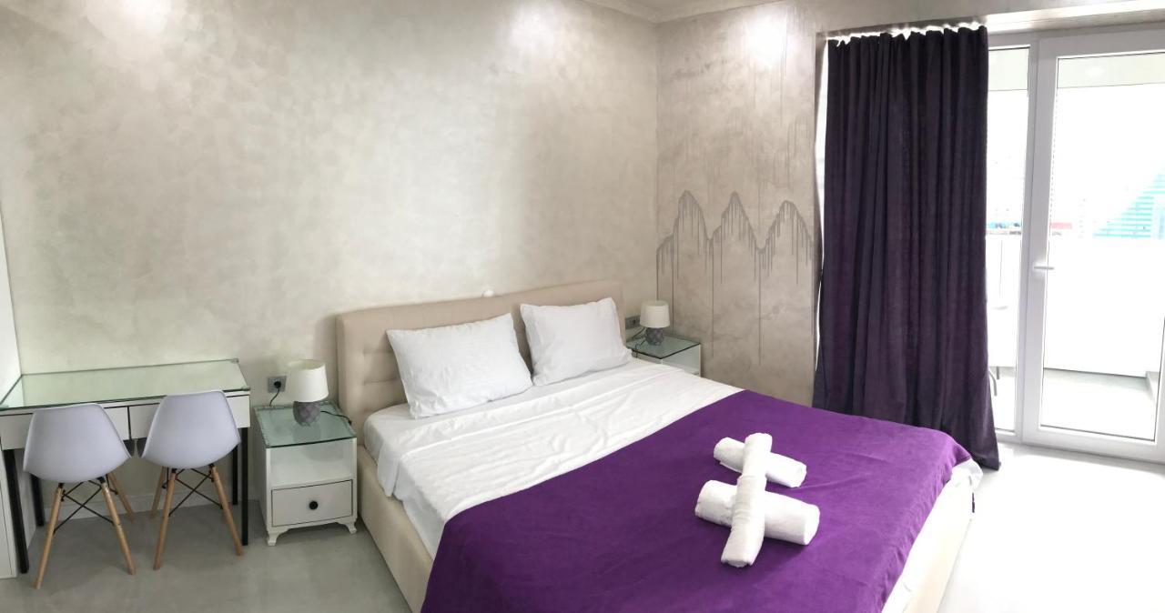 Black Sea VI Dari Apartments Батумі Екстер'єр фото