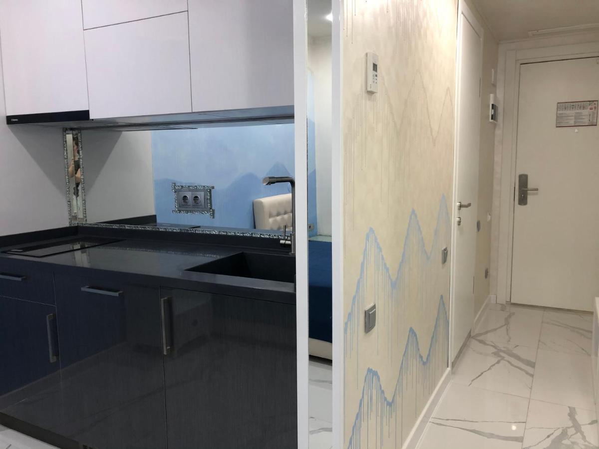 Black Sea VI Dari Apartments Батумі Екстер'єр фото
